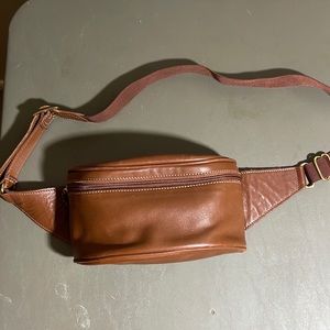 Fanny pack
